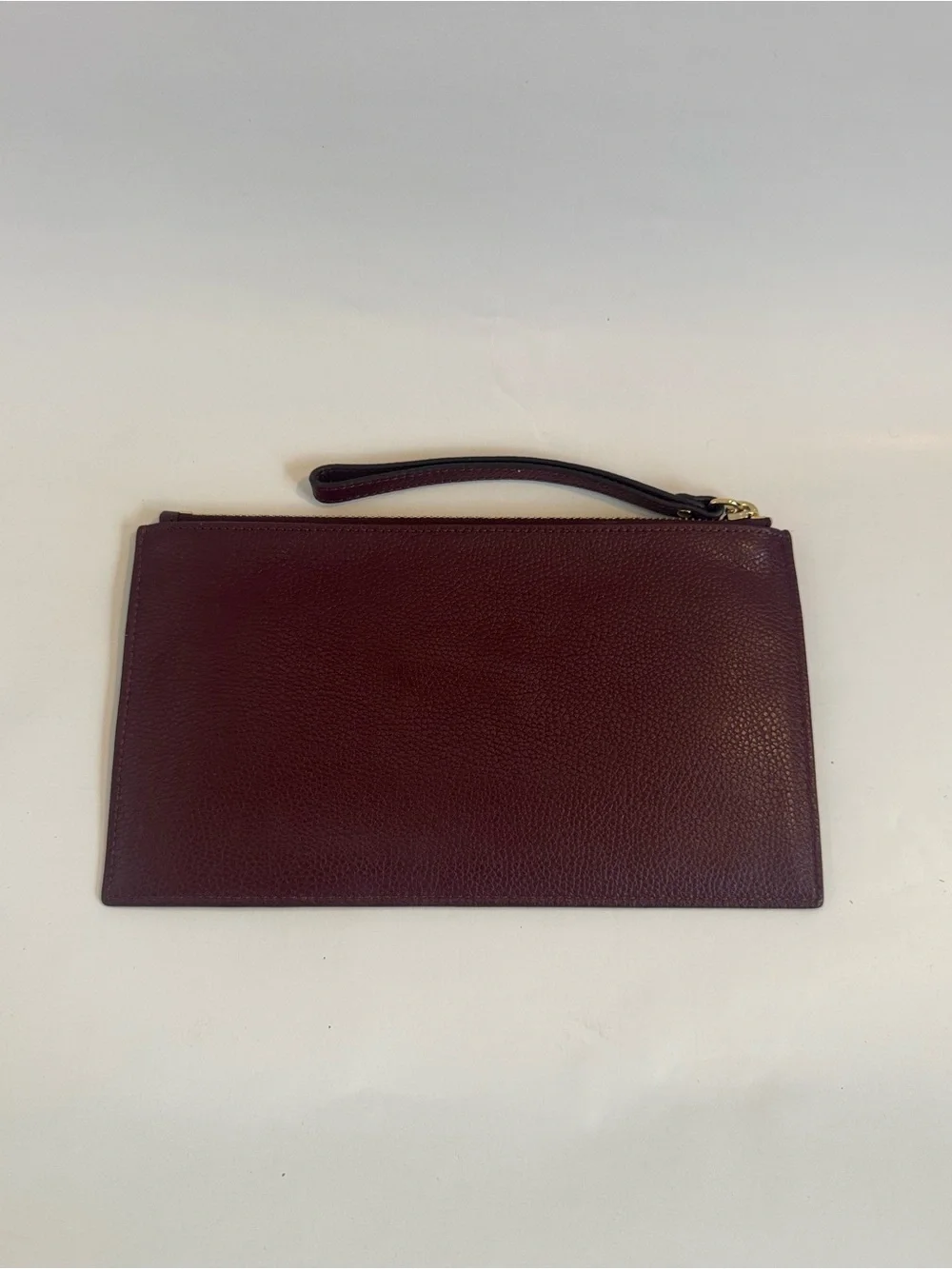 Michael Kors Women’s Jet Set Travel Burgundy Leather Wristlet with Gold Logo - Picture 2 of 9